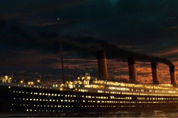 "Мстители 3" утопили "Титаник" и победили "Лигу справедливости"