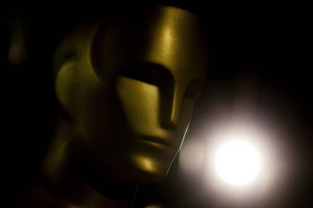 Гостям церемонии "Оскар 2021" разрешат снимать маски