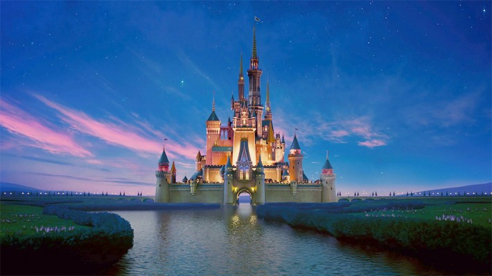 Disney отказывается от работы в России