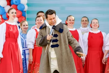 Павел Деревянко сыграет сам себя в сериале "Из поморов мы"