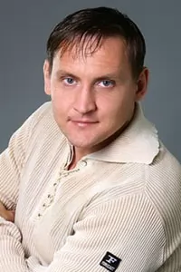 Олег Захарутин