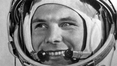 50-летию полета Ю.А. Гагарина посвящается