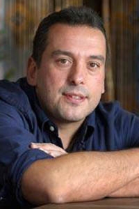 Христос Циолкас (Christos Tsiolkas)