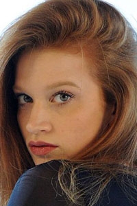 Сара Хэй (Sarah Hay)
