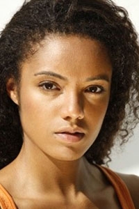 Мэйси Ричардсон-Селлерс (Maisie Richardson-Sellers)