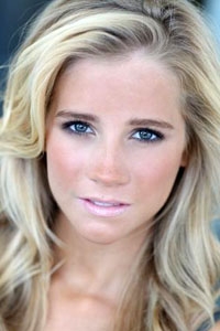 Кэссиди Гиффорд / Cassidy Gifford