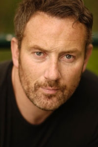 Брайан Ларкин (Bryan Larkin)