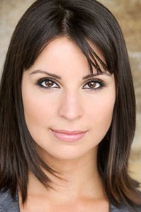 Бет Довер (Beth Dover)