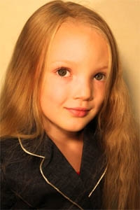 Раффиелла Чепмен (Raffiella Chapman)