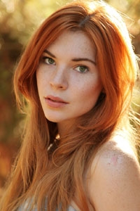 Кортни Хэлверсон (Courtney Halverson)