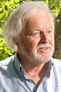 Йен Лавендер (Ian Lavender)