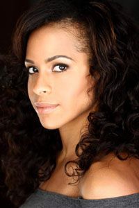 Рошелль Окойе (Rochelle Okoye)