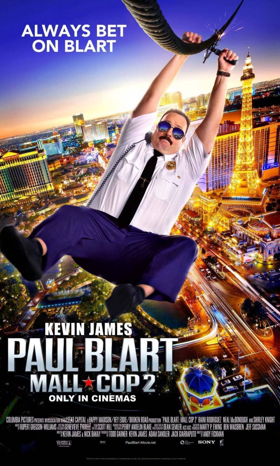 Толстяк против всех (Шопо-коп 2) / Paul Blart: Mall Cop 2 (2015) отзывы. Рецензии. Новости кино. Актеры фильма Толстяк против всех (Шопо-коп 2). Отзывы о фильме Толстяк против всех (Шопо-коп 2)