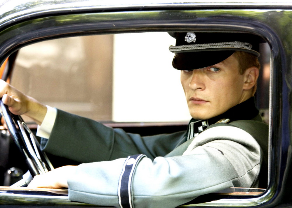 Фильм Мальчик в полосатой пижаме (2008). Кадр N99533