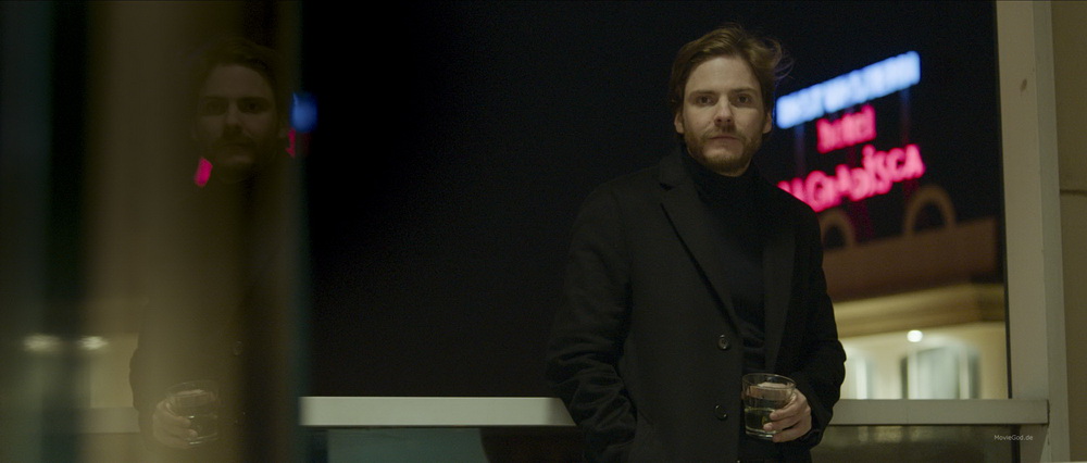 Фильм Лицо ангела (2014). Кадр N103807