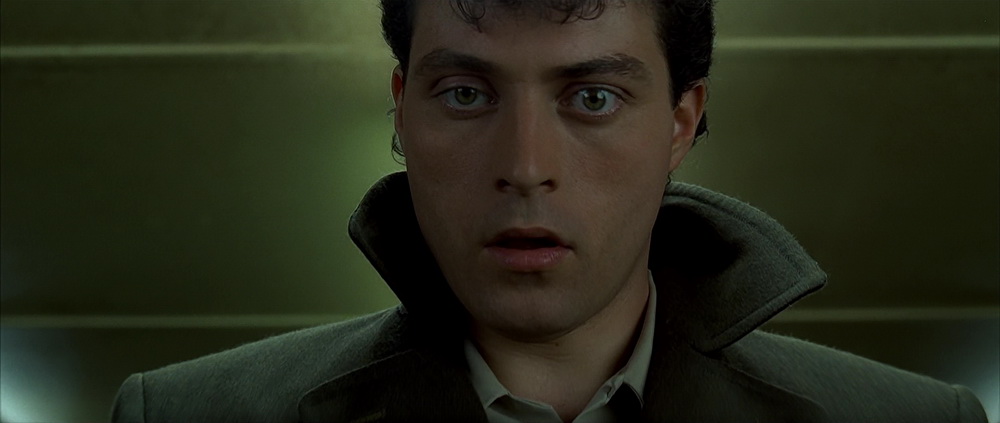 Фильм Темный город (1998). Кадр N103914