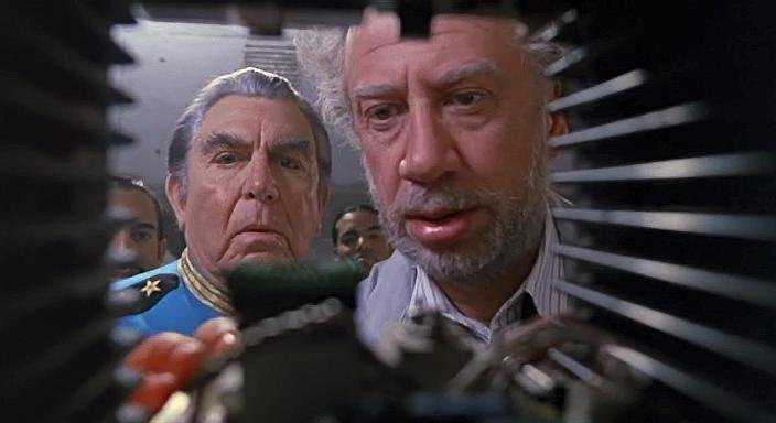 Фильм Неистребимый шпион (1996). Кадр N104525