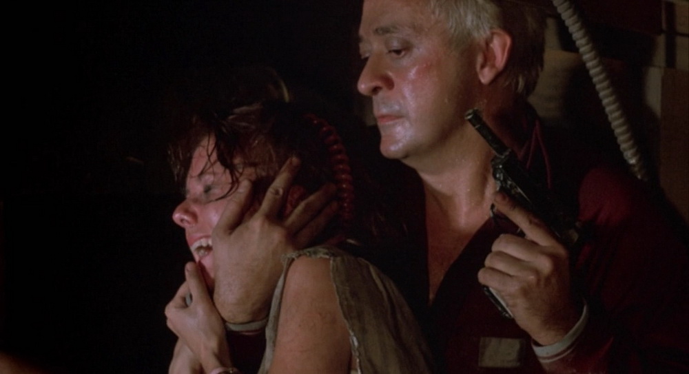 Фильм Возвращение живых мертвецов (1985). Кадр N111171
