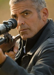 Джордж Клуни защитился судебным ордером от психопата