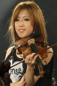 Юка Китамура / Yuka Kitamura