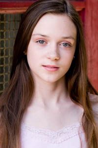 Ава Хьюз (Ava Hughes)