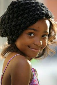 Санийя Сидни (Saniyya Sidney)