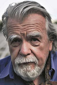 Микаэль Лонсдаль (Michael Lonsdale)