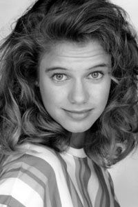 Андреа Барбер (Andrea Barber)