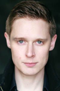 Сэмюэл Барнетт (Samuel Barnett)