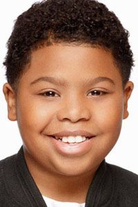 Бенжамин Флорес мл. (Benjamin Flores Jr.)