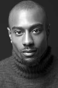 Майкл Обиора (Michael Obiora)