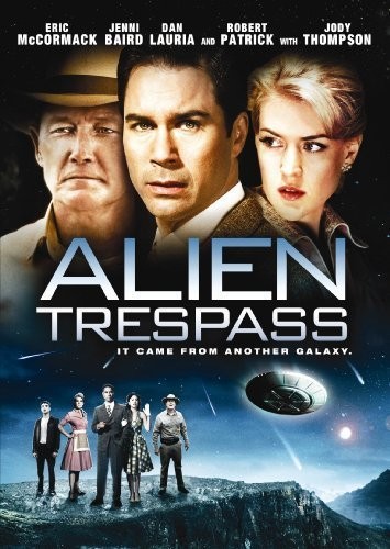 Инопланетное вторжение / Alien Trespass (2009) отзывы. Рецензии. Новости кино. Актеры фильма Инопланетное вторжение. Отзывы о фильме Инопланетное вторжение