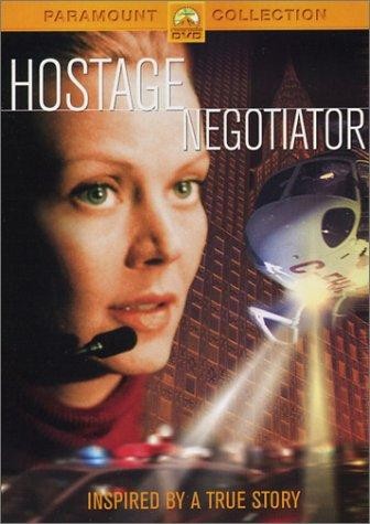 Между жизнью и смертью / Hostage Negotiator (2001) отзывы. Рецензии. Новости кино. Актеры фильма Между жизнью и смертью. Отзывы о фильме Между жизнью и смертью