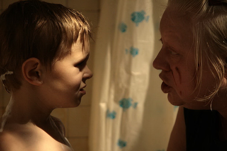 Фильм Похороните меня за плинтусом (2008). Кадр N117056