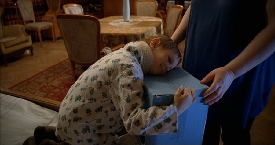 Фильм Похороните меня за плинтусом (2008). Кадр N117057