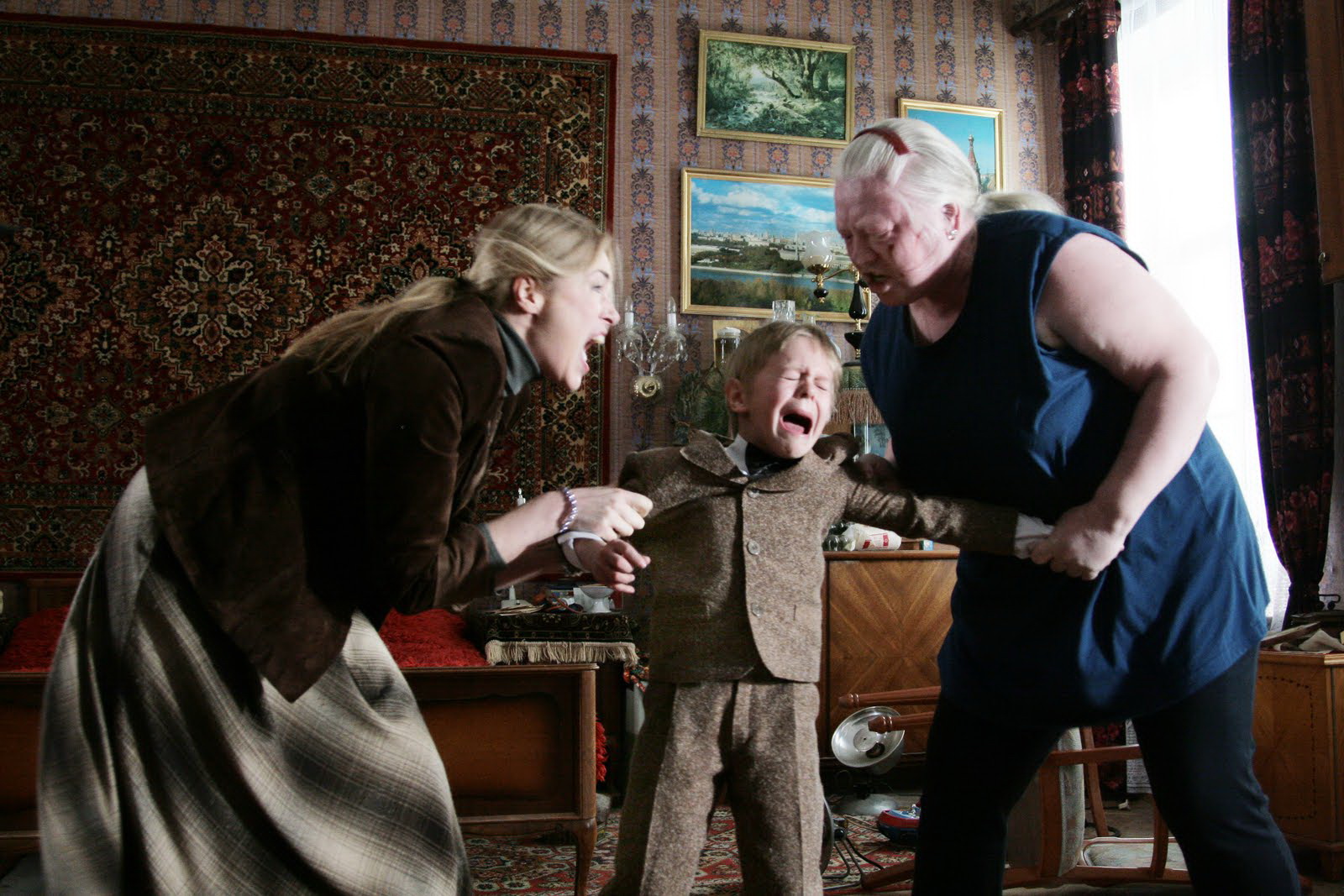 Фильм Похороните меня за плинтусом (2008). Кадр N117058