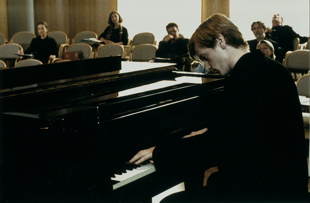 Фильм Пианистка (2001). Кадр N118849
