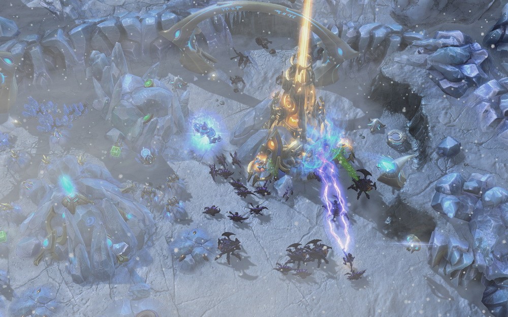Игра StarCraft II: Heart of the Swarm (2013). Скриншот N120244
