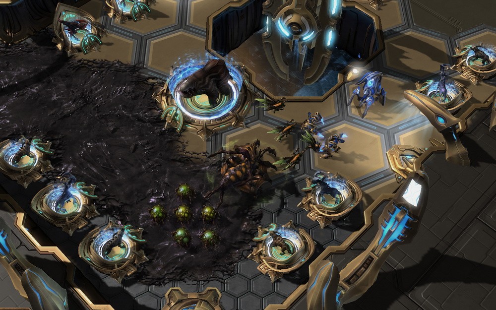 Игра StarCraft II: Heart of the Swarm (2013). Скриншот N120247