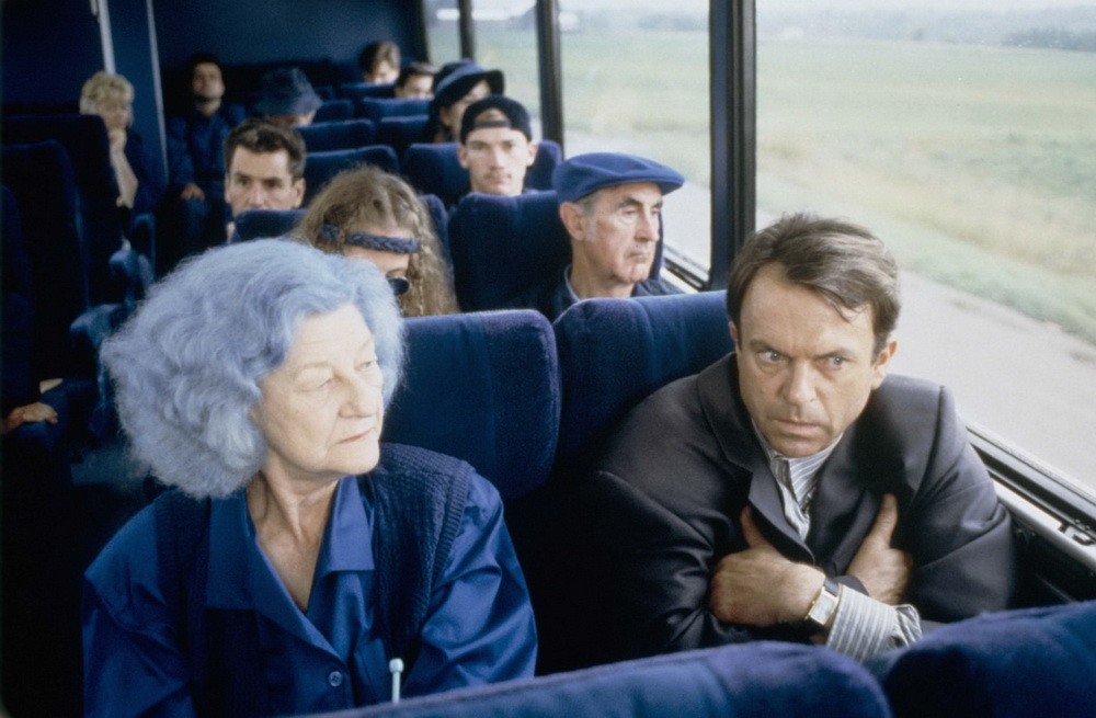 Фильм В пасти безумия (1994). Кадр N121565