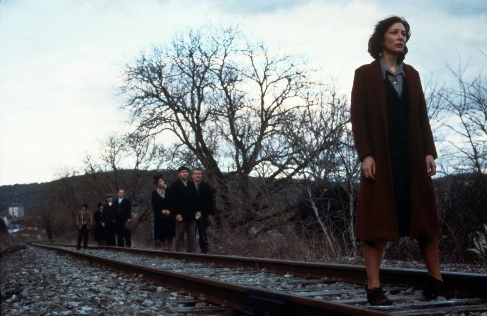 Фильм Шарлотта Грей (2001). Кадр N123022