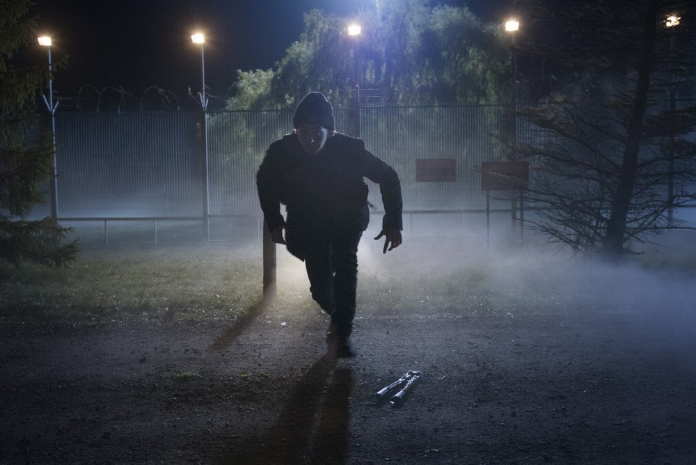 Сериал Между (2015-2016). Кадр N124632