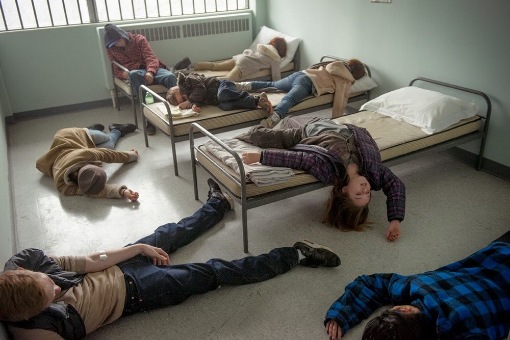 Сериал Между (2015-2016). Кадр N124635