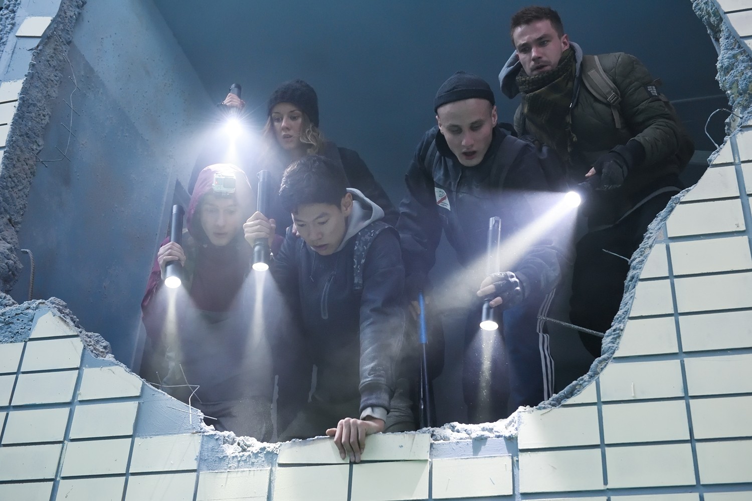 Фильм Притяжение (2017). Кадр N130674