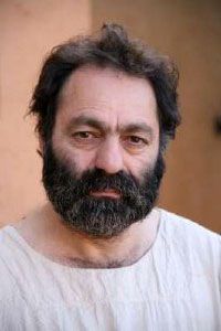 Нассер Мемарзиа (Nasser Memarzia)