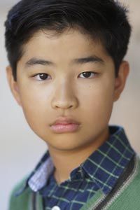Этан Дизон (Ethan Dizon)