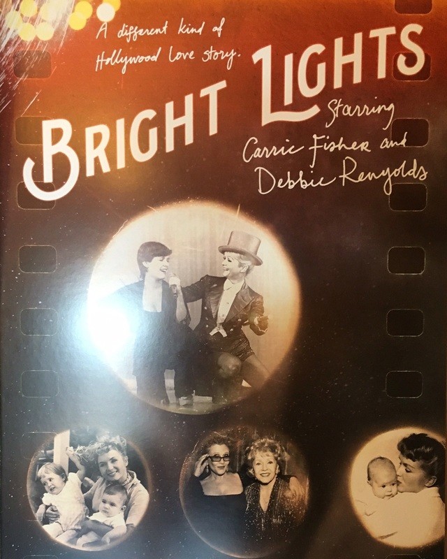 Две звезды. Кэрри Фишер и Дебби Рейнольдс / Bright Lights: Starring Carrie Fisher and Debbie Reynolds (2016) отзывы. Рецензии. Новости кино. Актеры фильма Две звезды. Кэрри Фишер и Дебби Рейнольдс. Отзывы о фильме Две звезды. Кэрри Фишер и Дебби Рейнольдс