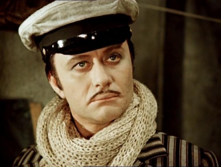 Сериал 12 стульев (1976). Кадр N135193