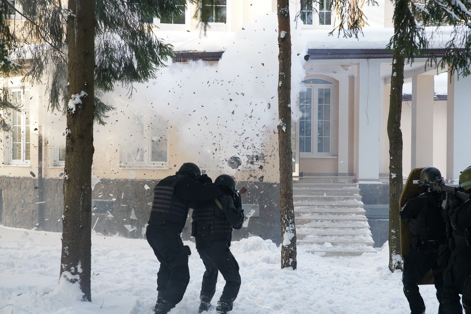 Сериал Трасса смерти (2016). Кадр N135744