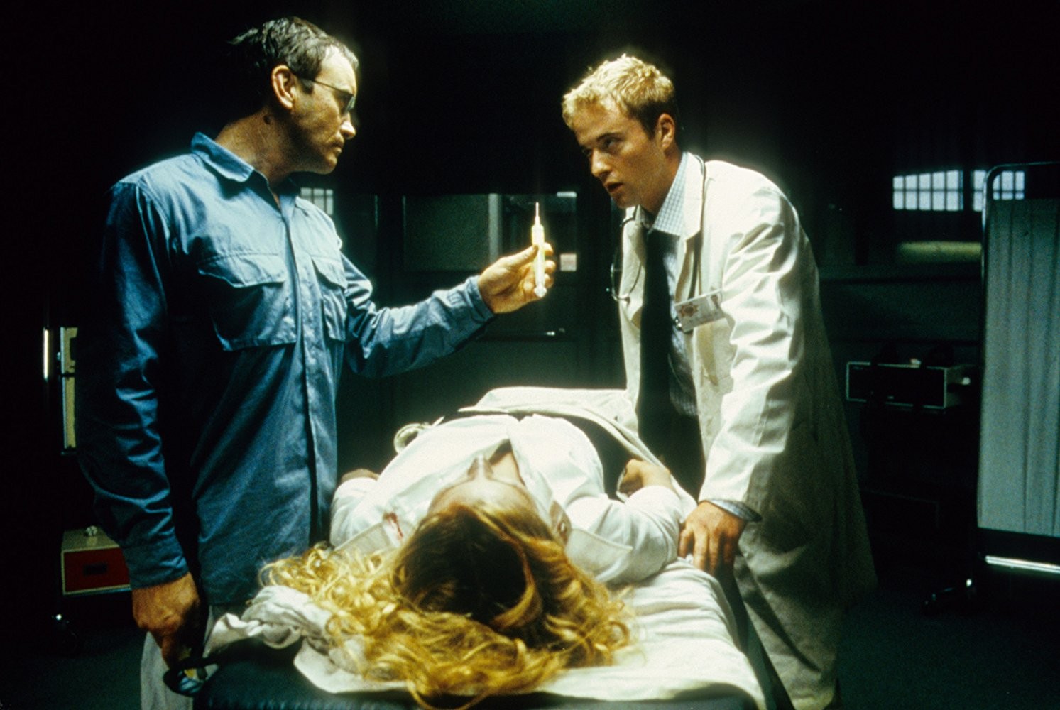 Фильм Возвращение реаниматора (2003). Кадр N142267
